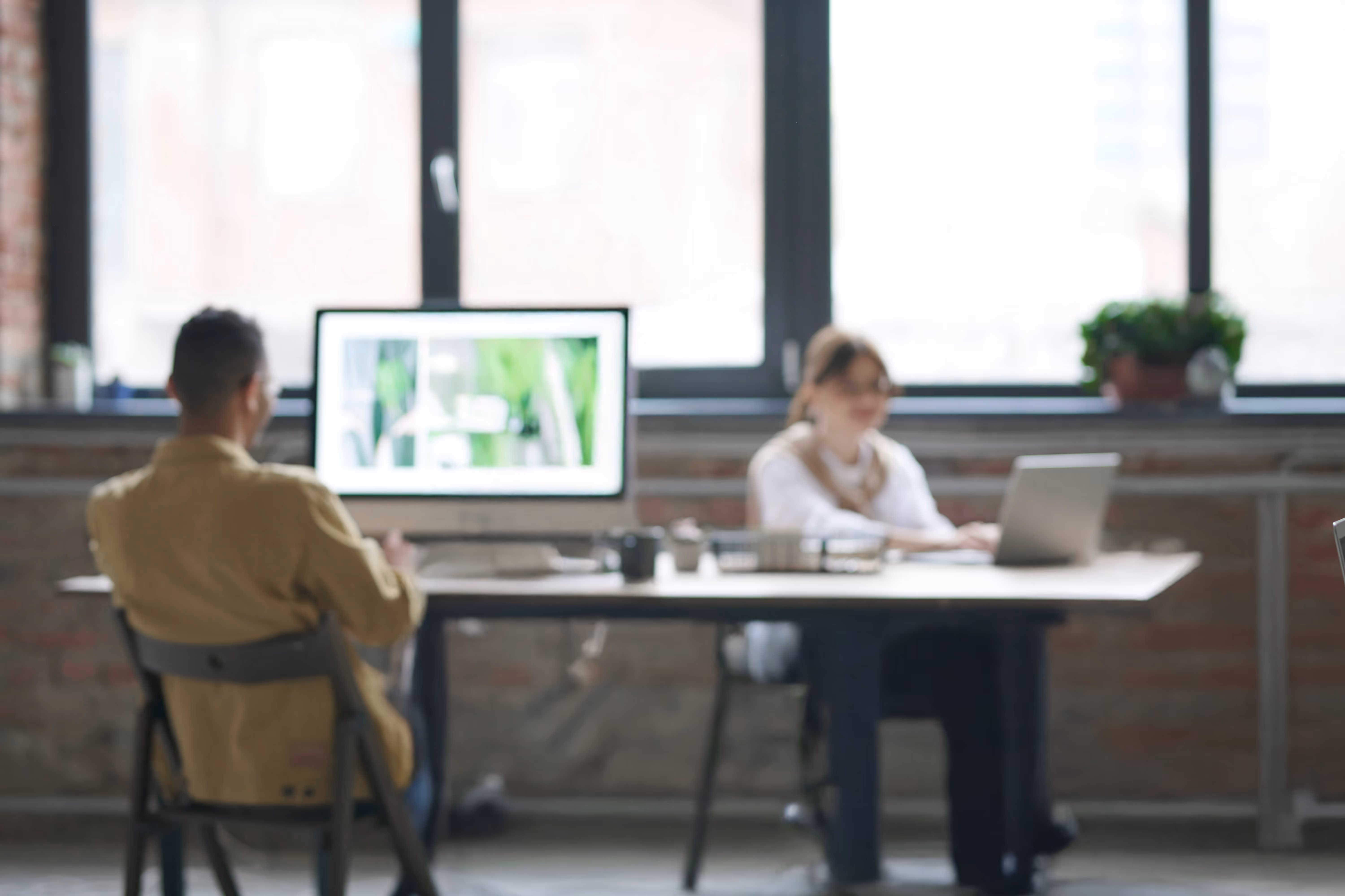 Büroumgebung eines Tech-Unternehmens.